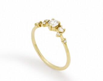 Dainty Gold Ring with Asymmetrical Diamond Arrangement