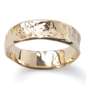 Wide Gold wedding ring image 6