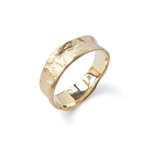 Wide Gold wedding ring image 3