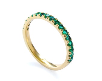 Gold and Emerald Stackable Ring