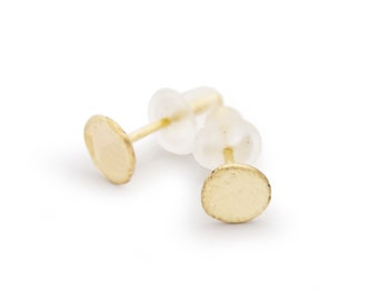 Textured Gold stud earrings