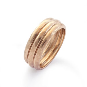 Three stripes hammered gold wedding ring