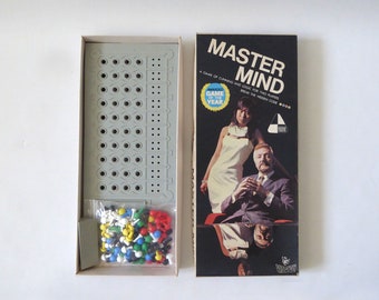 Vintage 1972 complete Master Mind game. 1970s retro kids + adults boxed game & instructions. Peg board strategy, logic, two-player. Vic-Toy