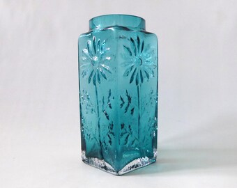 Dartington Frank Thrower FT228 Kingfisher Blue art glass Marguerite vase. 1970s-1990s vintage crystal. Square block, daisy, sunflower. Retro