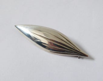 Danish Hermann Siersbol sterling silver 925 brooch. Vintage 1960s modernist abstract leaf pin. Mid century Scandinavian. Signed HS, stylised