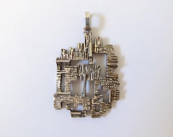 Mid century silver Brutalist Modernist necklace pendant. 1960s 1970s rectangular layered criss-cross openwork. Stamped 900 & A 830S. Retro