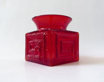 Dartington Frank Thrower FT72 Flame Red squat Greek Key art glass vase. 1960s vintage retro handmade. Square block. Rare mid century, 1968