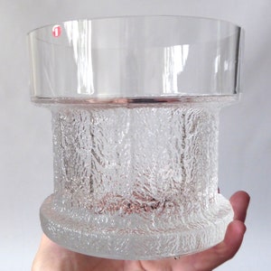 Iittala Kaarna by Timo Sarpaneva, 140mm art glass vase bowl. Mid century box & label. Bark textured 1970s. Ice clear Finnish Scandinavian image 3
