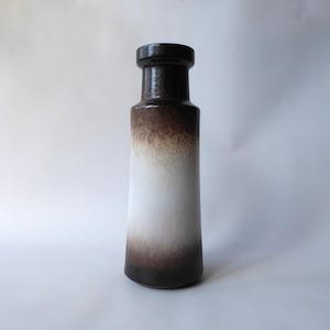 Scheurich West German Pottery 205-32 ceramic vase, cream & dark brown. 1960s/70s fat lava era, vintage retro Germany. 32cm tall satin smooth