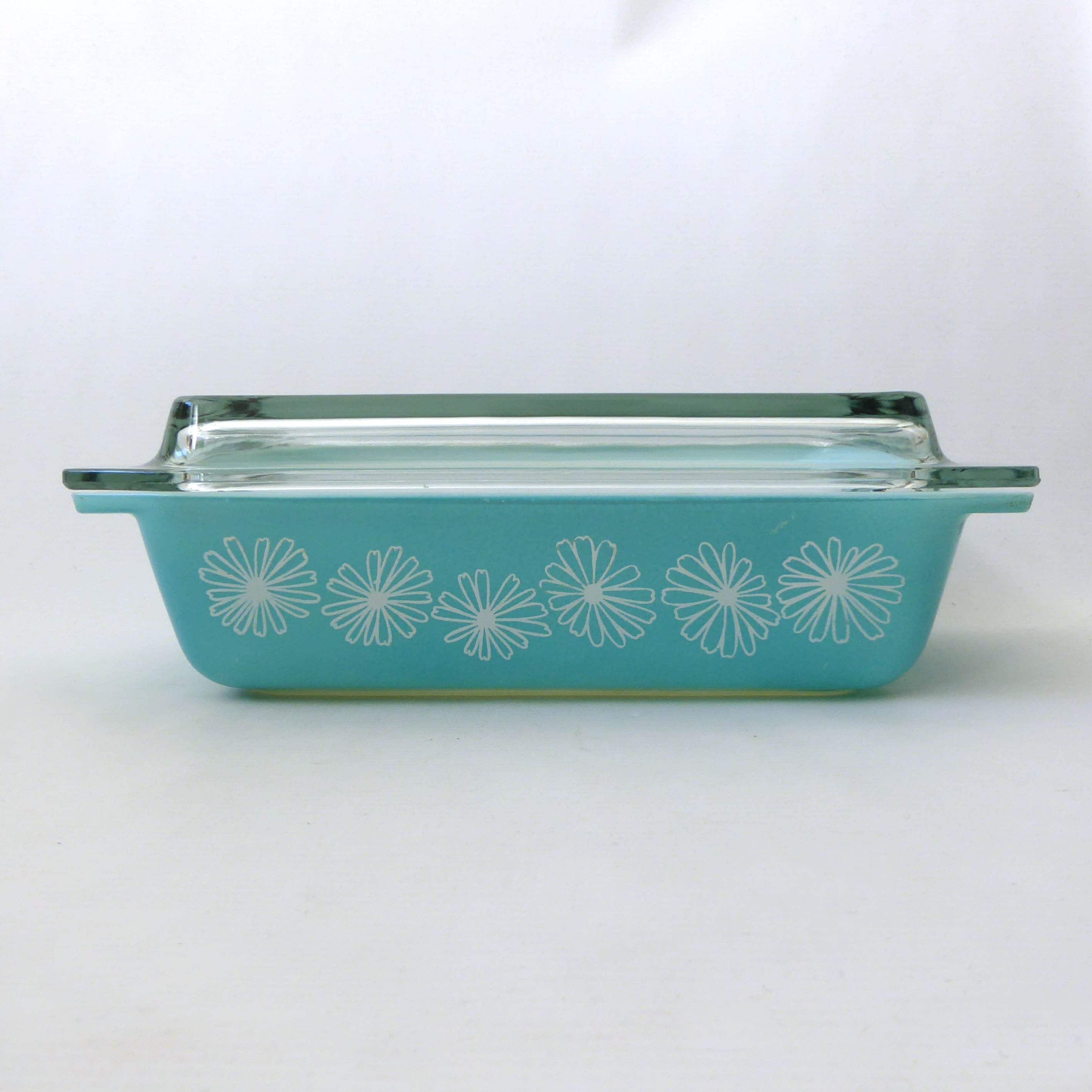 Rare Pyrex JAJ Deep Turquoise Daisy Space Saver 2162. Vintage