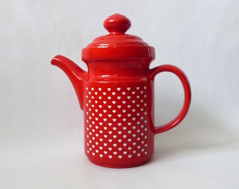 Vintage Waechtersbach red & white hearts coffee pot. West German ceramic pottery. 1970s/1980s mid-century retro heart. Kitchen/dining gift