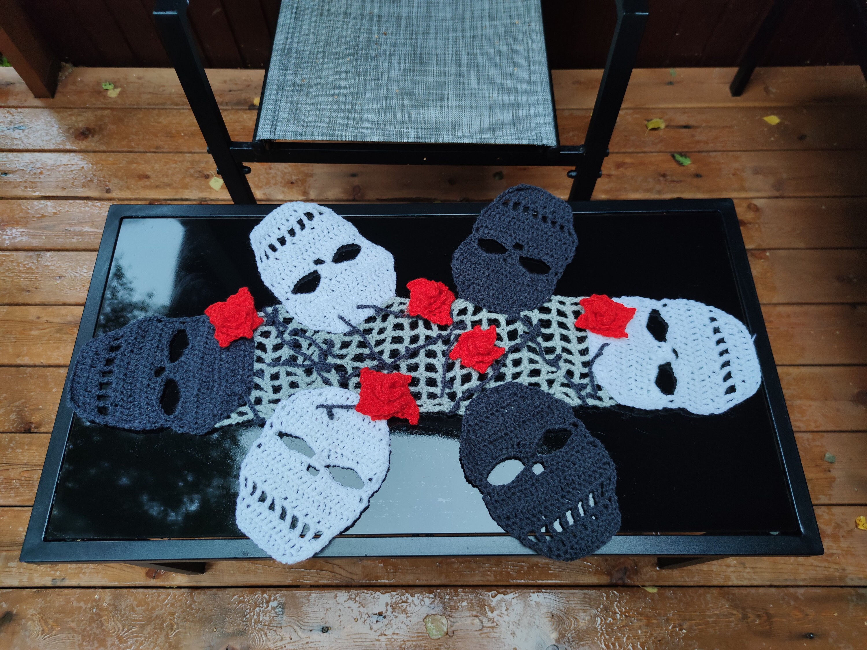 Crochet pattern / Halloween Skull Table Runner / Crochet for | Etsy