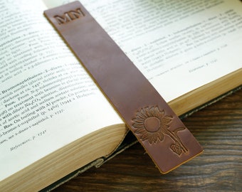 Personalized Bookmark,Custom Leather Bookmark, Initial Bookmark