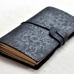 Flower Leather Journal Traveler&#39;s Notebook, Leather Notebook
