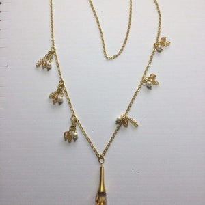 Cadena de oro larga con gota de cristal de melocotón