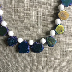 White quartz and electroplated slices necklace