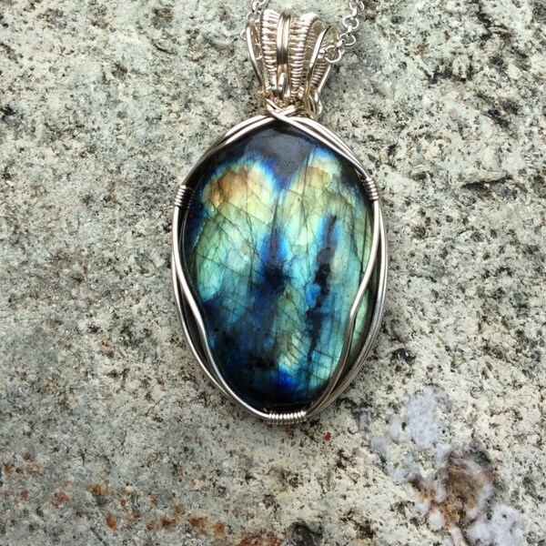 Labradorite wire wrapped Cabochon Pendant - wire wrapped labradorite - labradorite - wrapped cabochon - labadorite pendant - labadorite