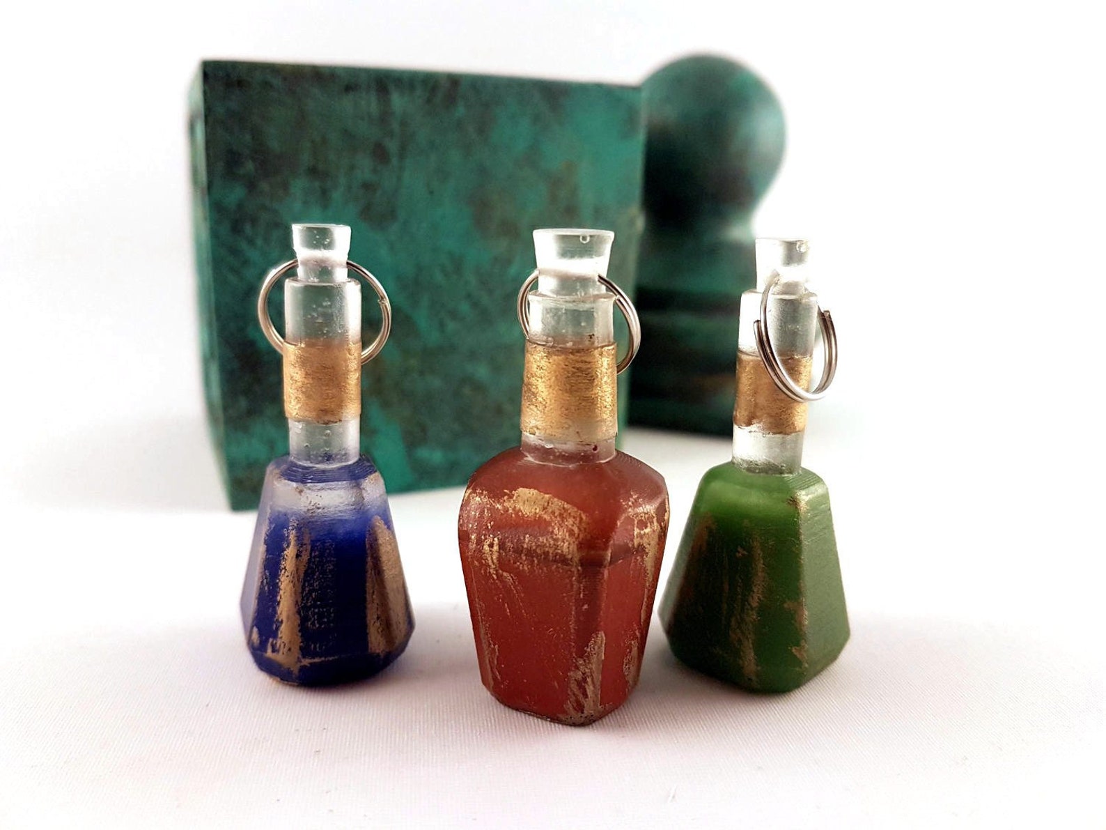 Skyrim potion bottle handmade keychain image 1.