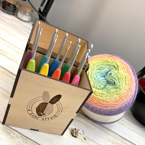 Clover Crochet Hook Box