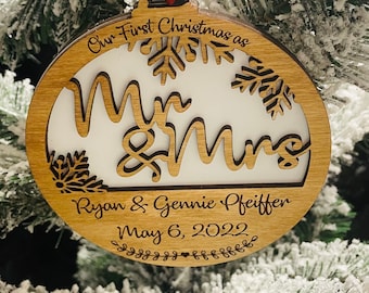 Personalized Christmas ornament | Newlywed ornament | Mr. Mrs. Ornament | Just married ornament | bride and groom | first Christmas ornament