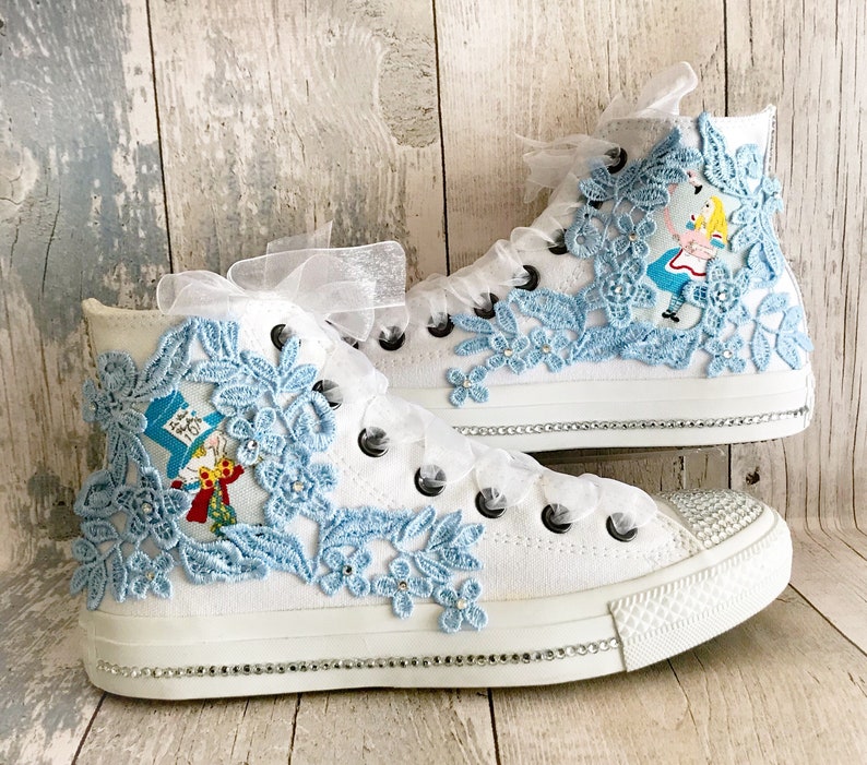 alice in wonderland converse