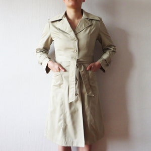 Vintage Women&#39;s Beige Brown Trench Coat Classic Beige Trenchcoat With Belt Light Brown Detective Overcoat Raincoat Preppy Size Medium Coat