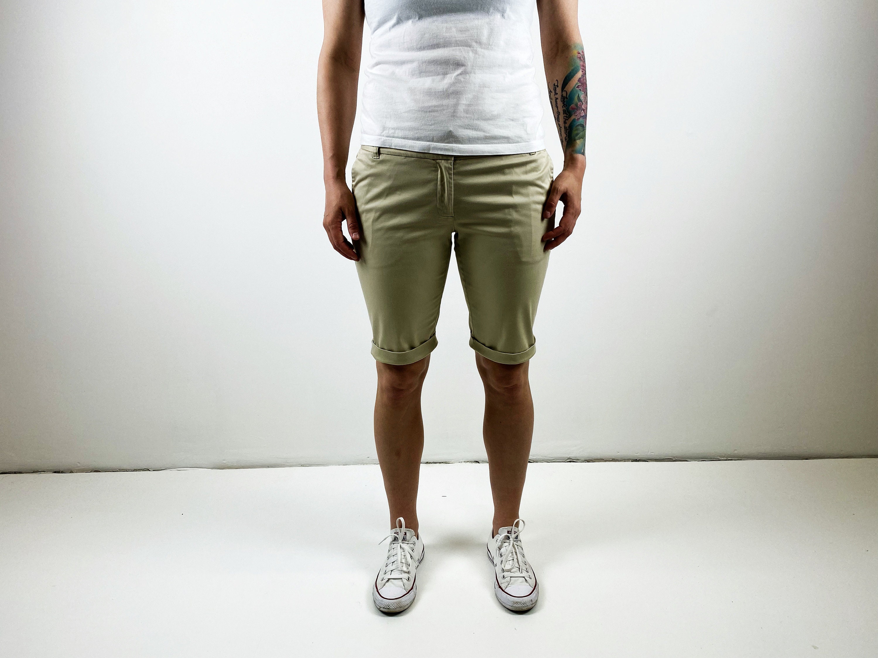 what to wear with chino shorts ladies golf