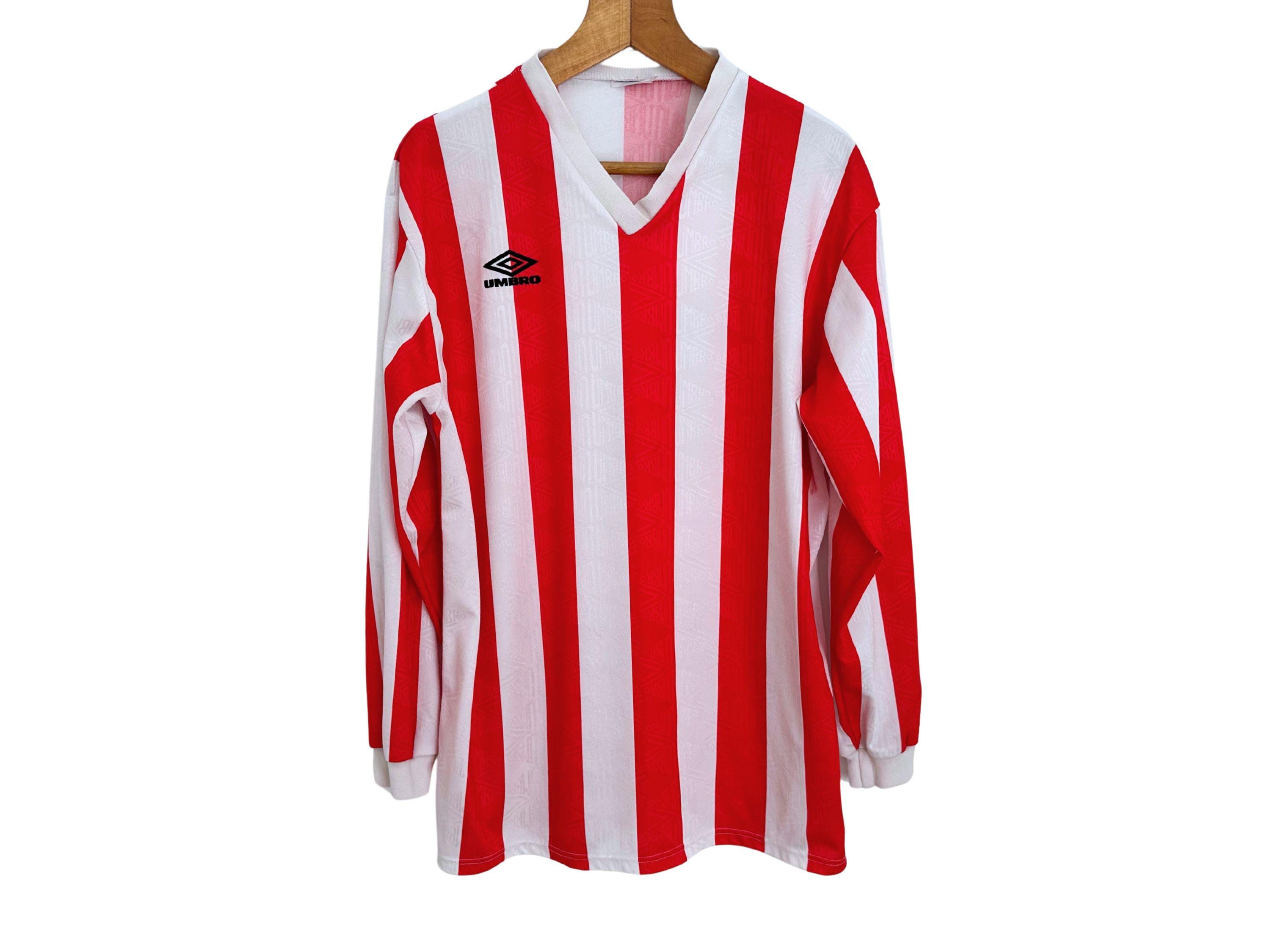 Umbro Vintage Long Sleeve Football Shirt: Size L Retro Striped