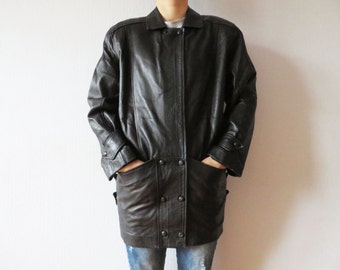 Chaqueta blazer de cuero negra vintage de los años 80: abrigo vanguardista, talla grande