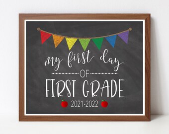 First Day of First Grade Sign, INSTANT DOWNLOAD, First Day of School, Printable, Back to School, Teacher Sign, Classroom, First Day JPEG