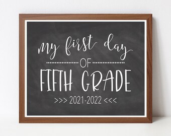 First Day of Fifth Grade Sign, INSTANT DOWNLOAD, First Day of School, Printable, Back to School, Teacher Sign, Classroom, First Day JPEG
