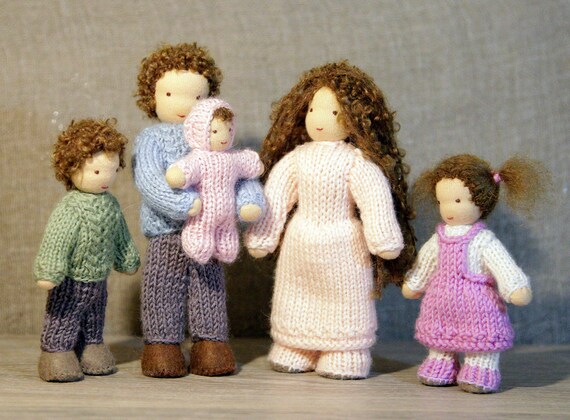 dollhouse dolls