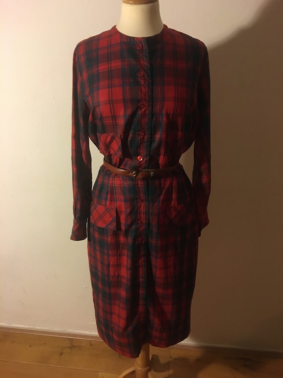 1980s does 1950s checkered bombshell dress