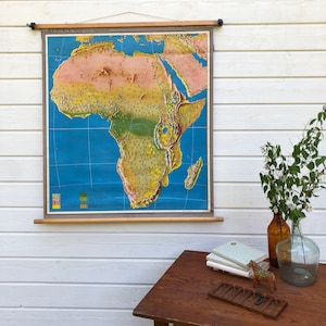 Grande Vintage Svedese 1953 aula scuola casa Mappa dell'Africa / Vegetazione geografica africana stampata a Stoccolma