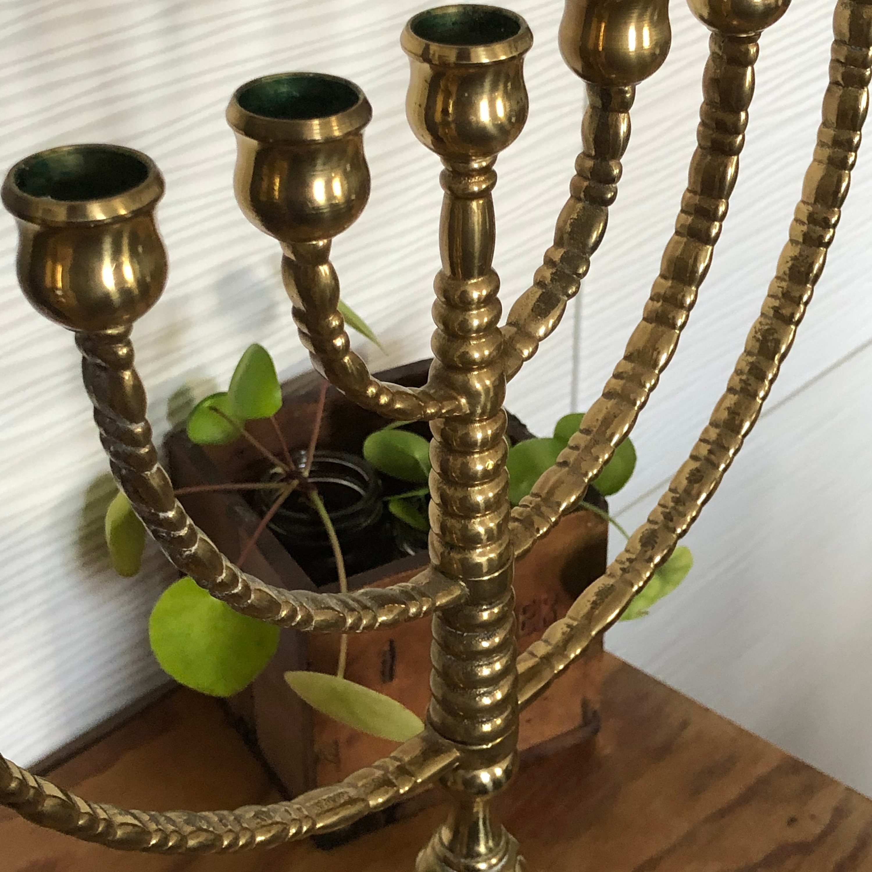 Heavy bronze menorah vintage pedestal stunning 7 arm bronze malm