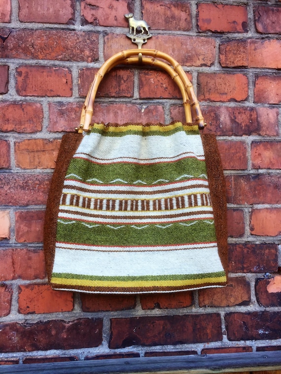 Woven boho tapestry bag bamboo handles kilim pattern nanna chic grandma chic granny chic handbag