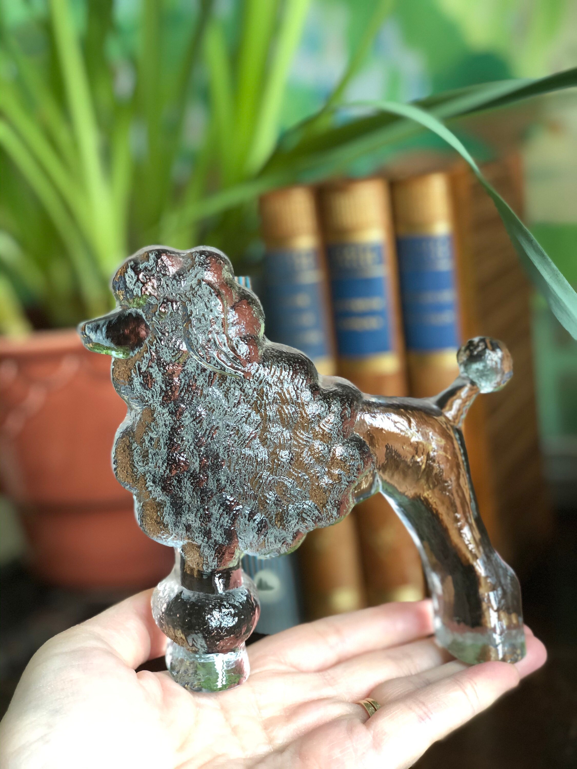 Poodle glass figurine by Bertil Vallien Kosta Boda kennel series dog