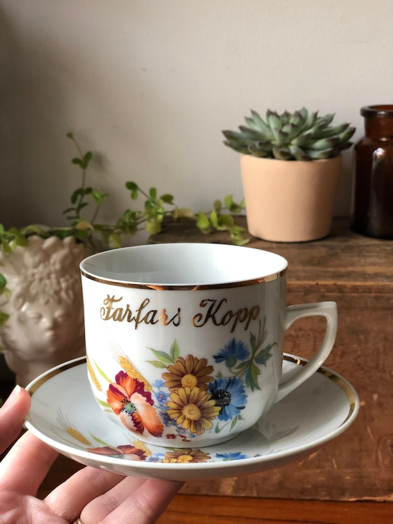 Swedish vintage paternal grandfather  cup tea cup and saucer / Farfar’s kopp 1960s floral pattern / purple pink and yellow flowers