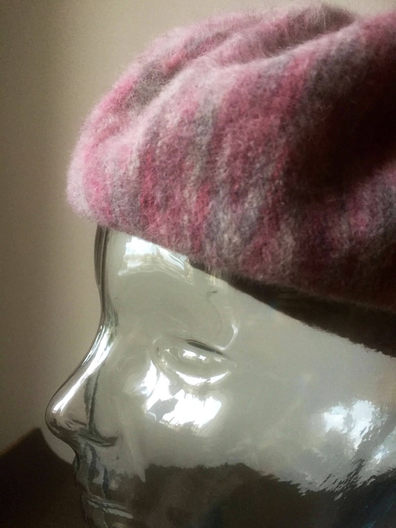 Swedish beret hat in angora wool blend plum pink g