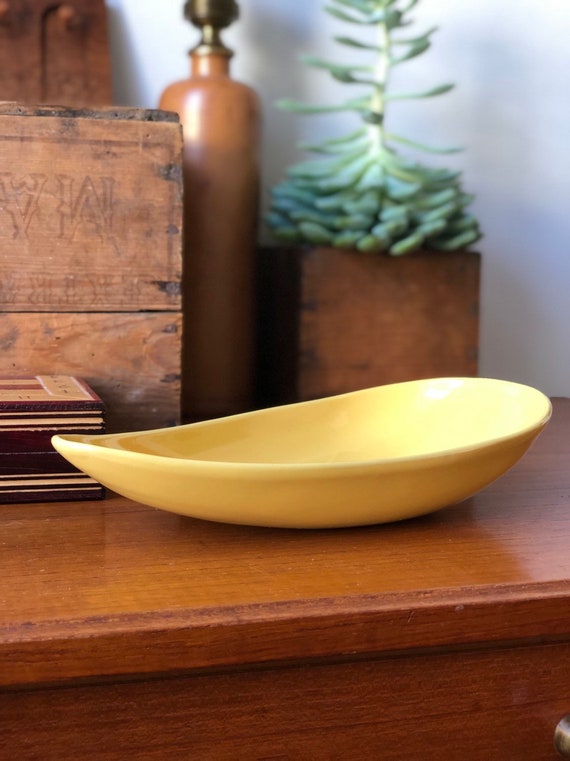 Bo Fajans Vintage yellow dish bowl Sweden 1950s oval shaped mid century Scandinavian ceramics