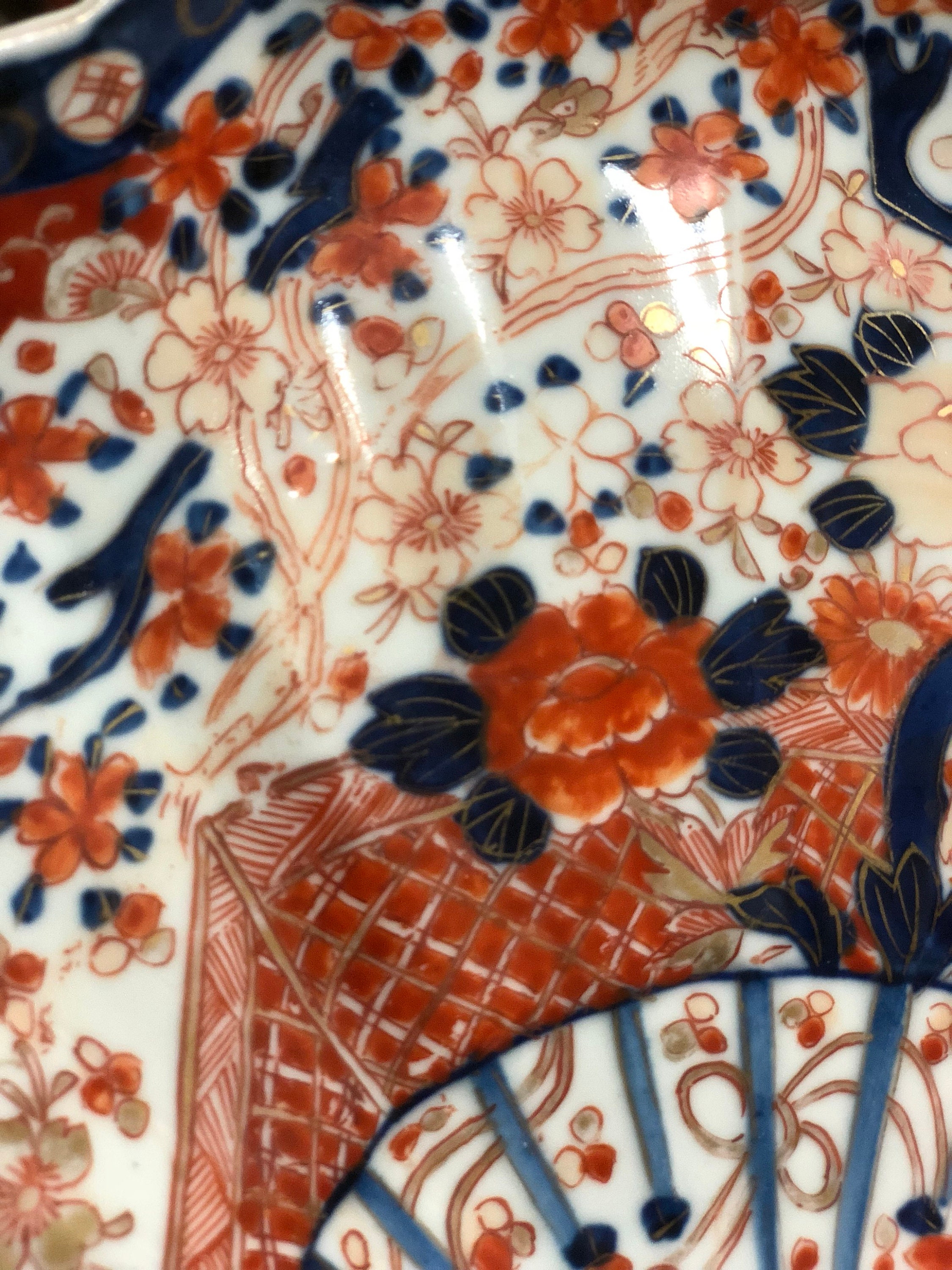 Antique Imari Japanese porcelain fan shaped plate early 1900s hand