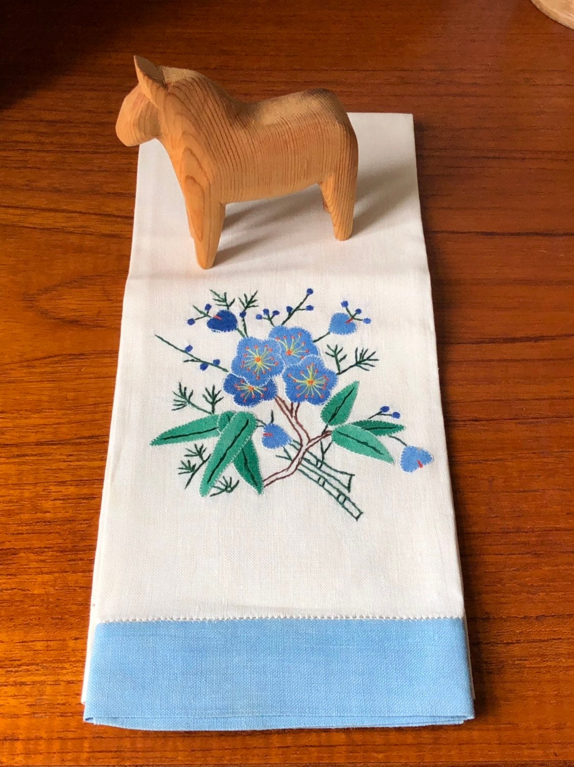 Vintage linen hand towel patchwork embroidered linen flowers