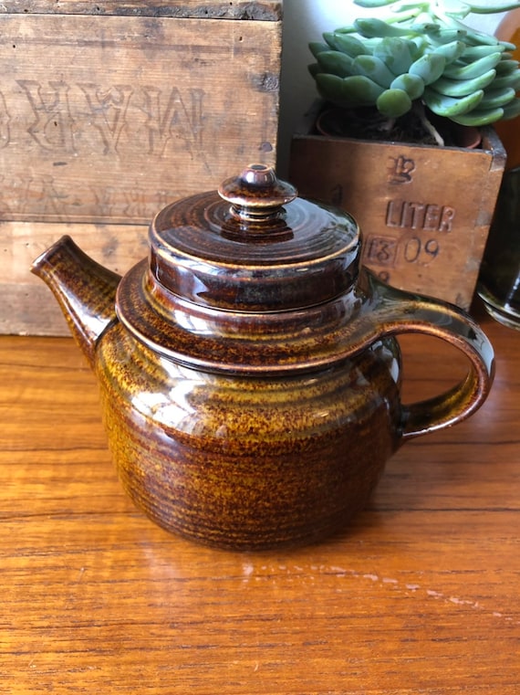 Small Arabia Finland teapot designed by Ulla Procope Finland  mid century earth tones