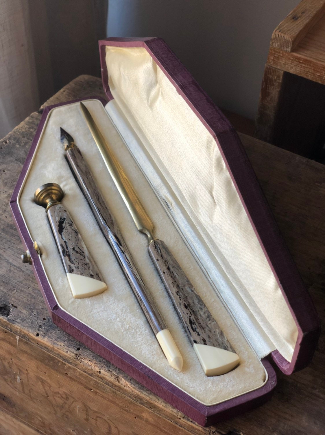 Vintage Art Deco writing set in case / letter opener / steel tip quill