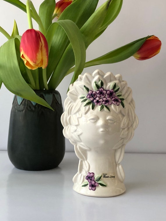 Rosa ljung girl face planter Helsingborg Sweden purple flower details 1960s