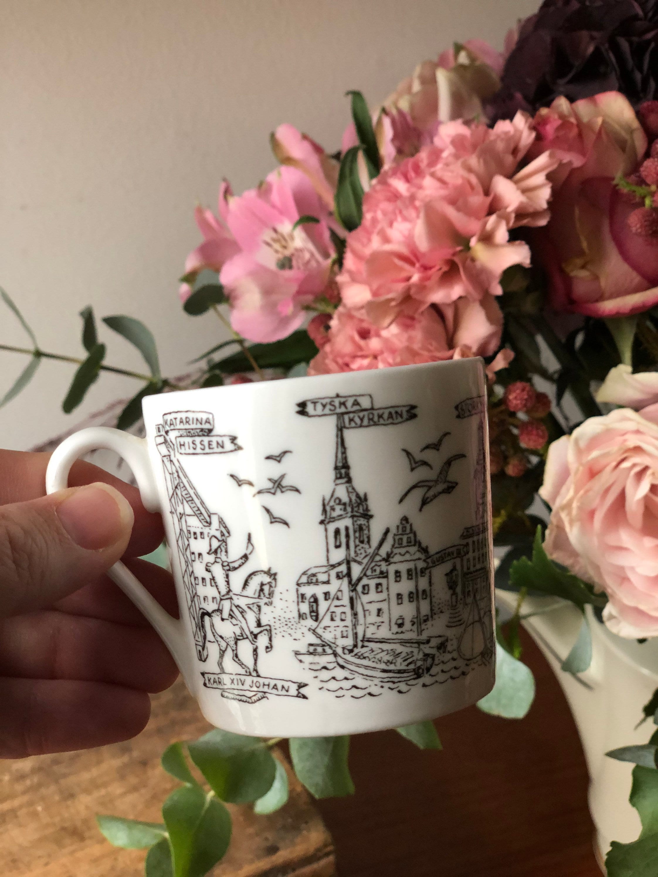 Gustavsberg cup and saucer Stockholm cityscape of famous buildings in