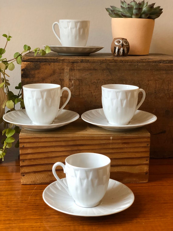 Vintage Swedish Karlskrona porcelain small tulip coffee espresso cups in white