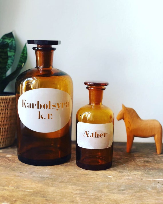 Set of 2 Danish Apothecary Bottles pharmacy amber brown, Glass Jars, Retro Decor, Storage, tablescape pharmaceuticals