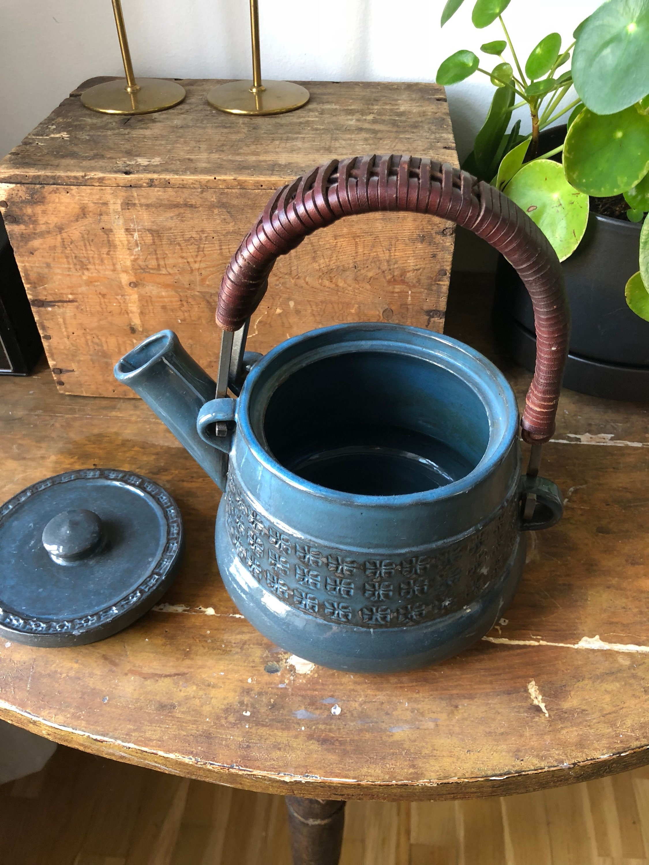 Swedish mid century modern tea pot designed by JIE teapot Sweden