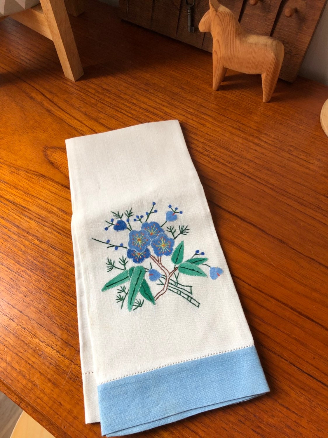 Vintage linen hand towel patchwork embroidered linen flowers